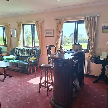 Corthna Lodge Schull Eksteriør billede