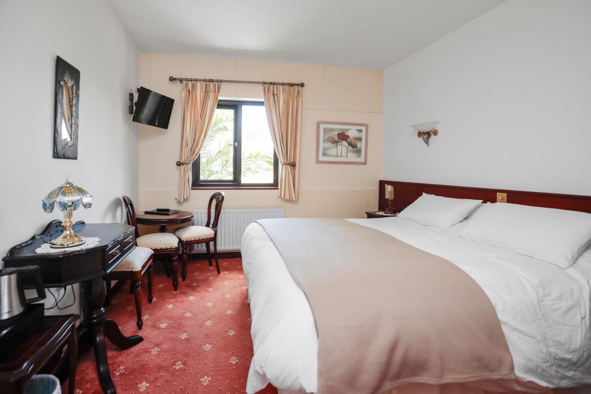 Corthna Lodge Schull Eksteriør billede